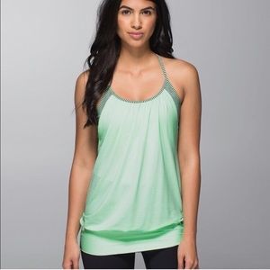 Lululemon ‘No Limits’ Tank